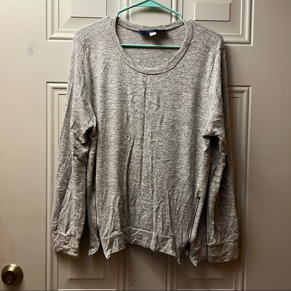 Light Sweater